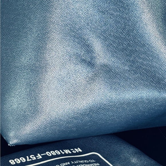 Coach White and Blue Floral Tote Bag - Picture 15 of 16